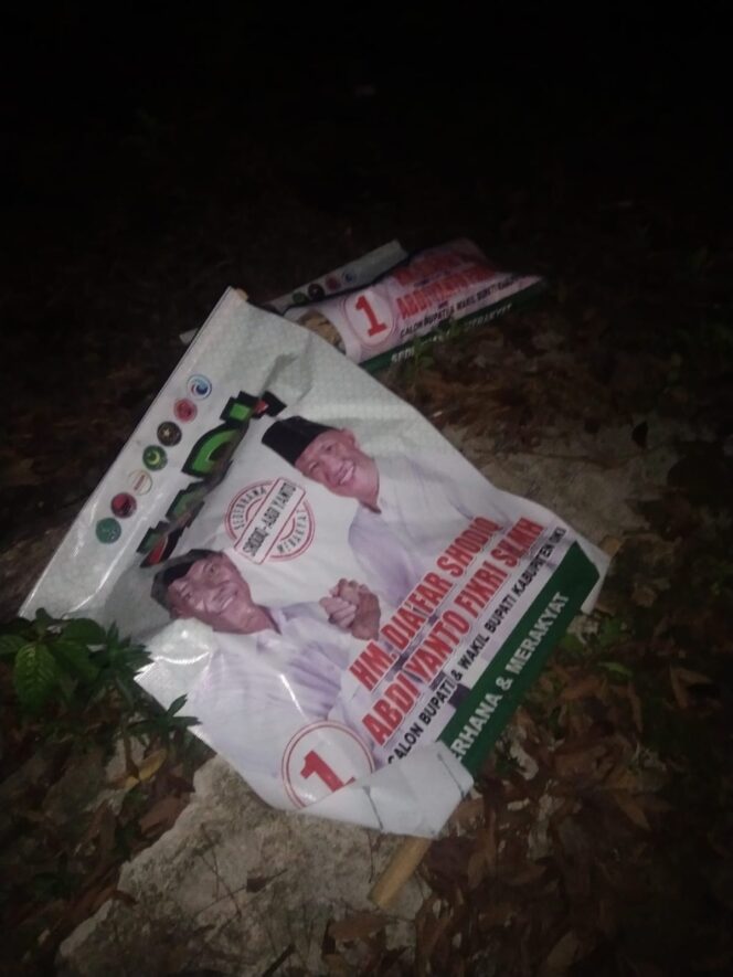 
					Miris, Baliho Paslon JADI Dirusak Oknum Tak Bertanggungjawab