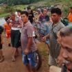 Warga Desa Jermun, Kecamatan Pampangan, Kabupaten Ogan Komering Ilir (OKI), dibuat resah dengan kemunculan seekor buaya muara berukuran sekitar dua meter di Sungai 