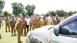 Pemerintah Kabupaten Ogan Komering Ilir (OKI) menggelar apel kendaraan dinas. Kegiatan ini bertujuan untuk mendata dan melakukan cek fisik kendaraan dinas operasional, baik roda empat maupun roda dua, agar aset daerah dapat dimanfaatkan secara optimal.