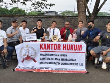 Tim Yayasan Bantuan Hukum Sumatera Selatan Berkeadilan (YBH SSB) Cabang Kabupaten Ogan Komering Ilir membuka layanan konsultasi hukum gratis bagi masyarakat dalam rangka perayaan HUT ke-80 Kabupaten Ogan Komering Ilir, Sabtu (12/10/2025).