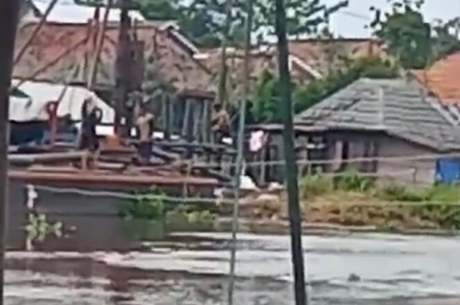 
					Proyek Jembatan Besi Ulak Jermun Rp5,9 Miliar Disorot: Transparansi Dipertanyakan, Mutu Konstruksi Diragukan