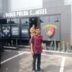 Wasito, Perwakilan Forum Masyarakat Talang Kembang Bersatu, saat tiba di  Direktorat Reserse Kriminal Khusus (Ditreskrimsus) Kepolisian Daerah Sumatera Selatan, hari ini Kamis (5/2/2025)