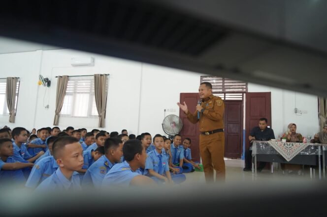 
					Diskominfo OKI Sosialisasikan PP Tunas, Perkuat Perlindungan Anak di Ruang Digital